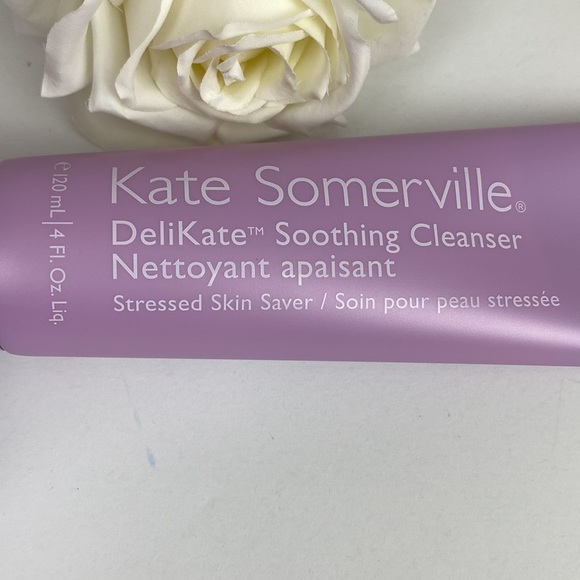 Kate Somerville soothing cleanser NEW! 120 ml./4 fl.oz. - Picture 13 of 13